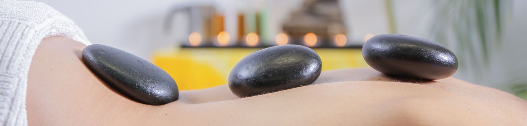 Stone Massage2000x480